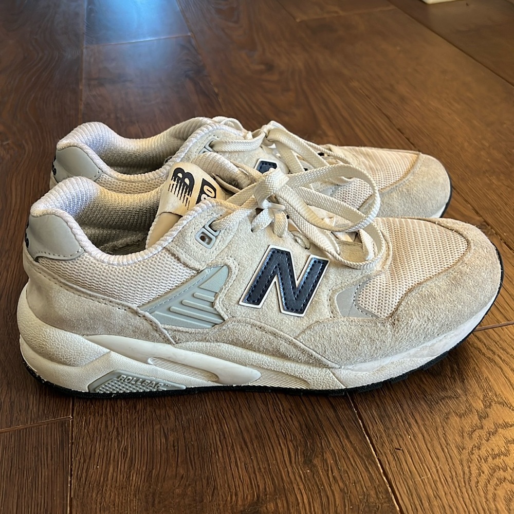New Balance 580